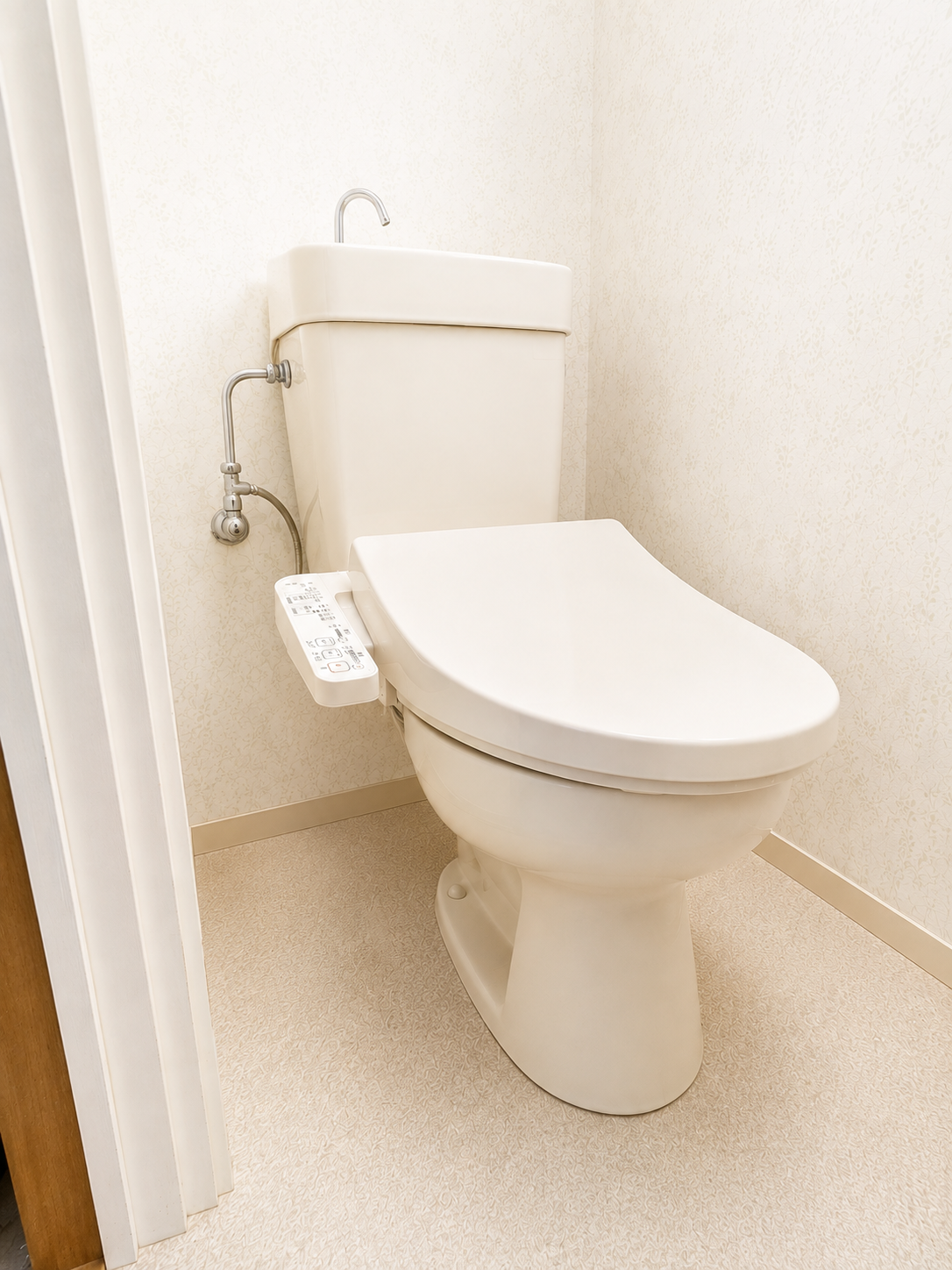 💡トイレ便座交換で毎日の暮らしをもっと快適に！🚽 画像