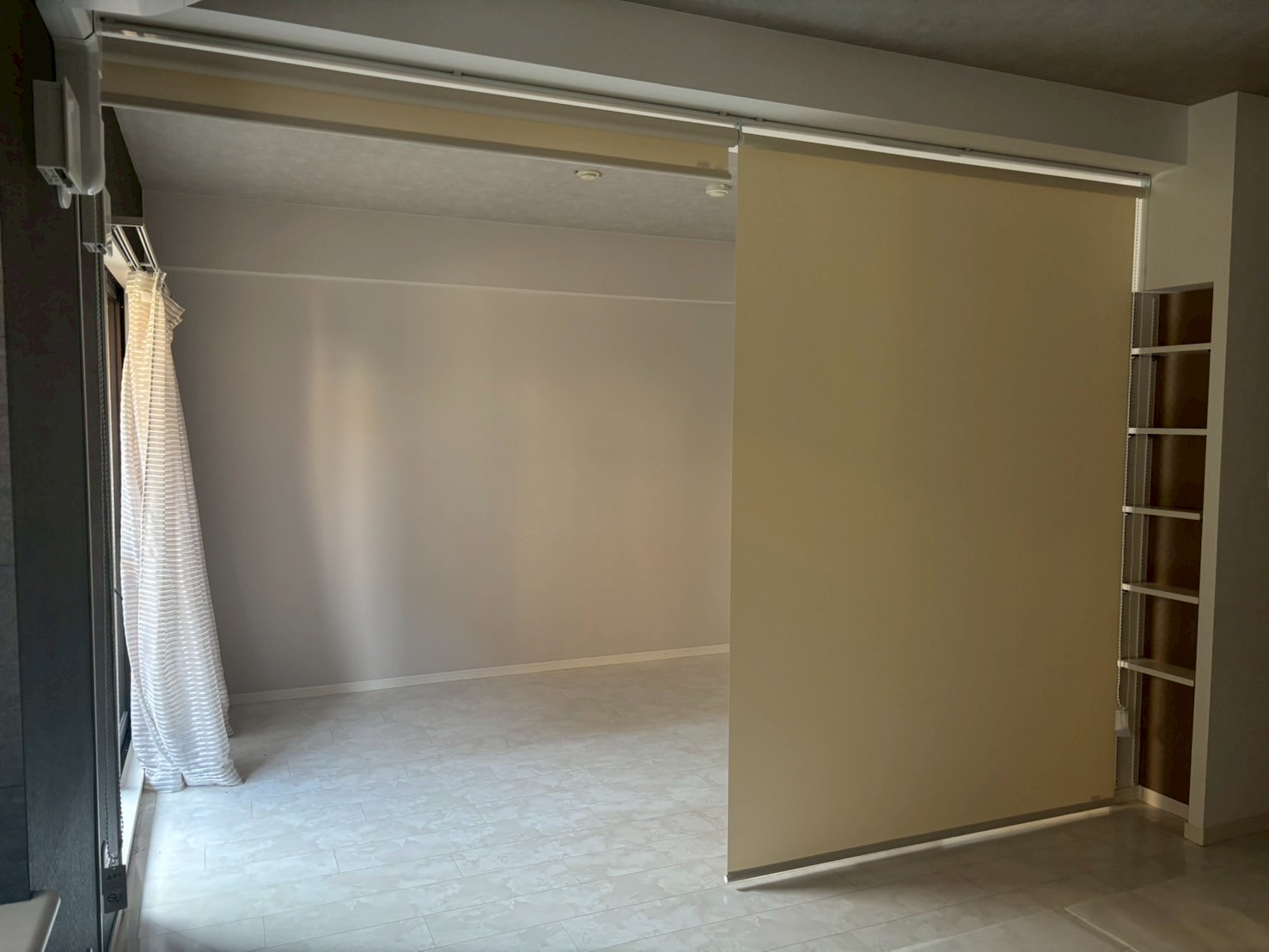 ロールスクリーン施工例★ 画像