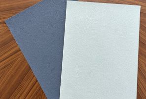 青い壁紙 アイキャッチ画像