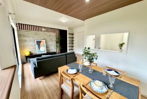 ーLivingー アイキャッチ画像