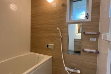 2023-07/line-album-77-230707-12