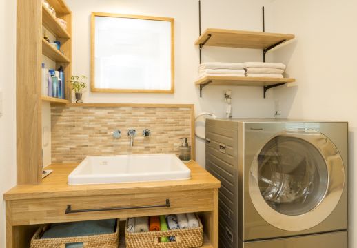 気分が上がる明るい洗面室 アイキャッチ画像