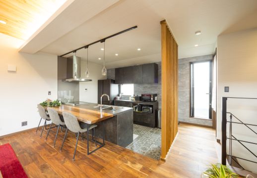 ナチュラルモダンキッチン アイキャッチ画像