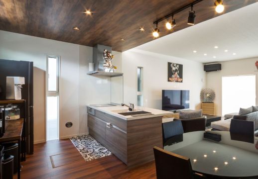 シンプルモダン アイキャッチ画像