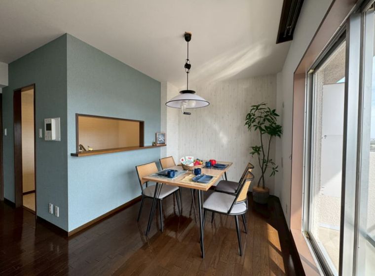 🌿光とさわやかブルーのお部屋 アイキャッチ画像